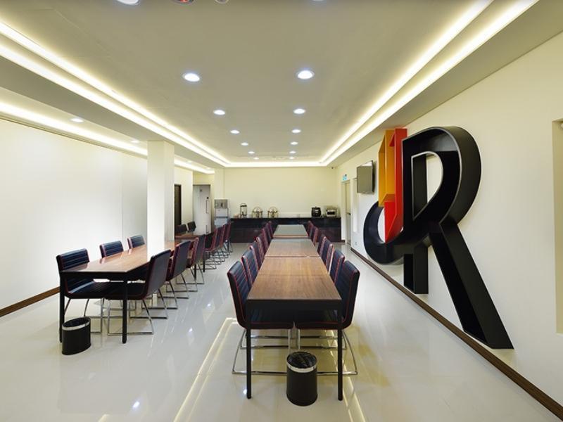 德瑞旅店direct Hotel Kaohsiung Exterior foto